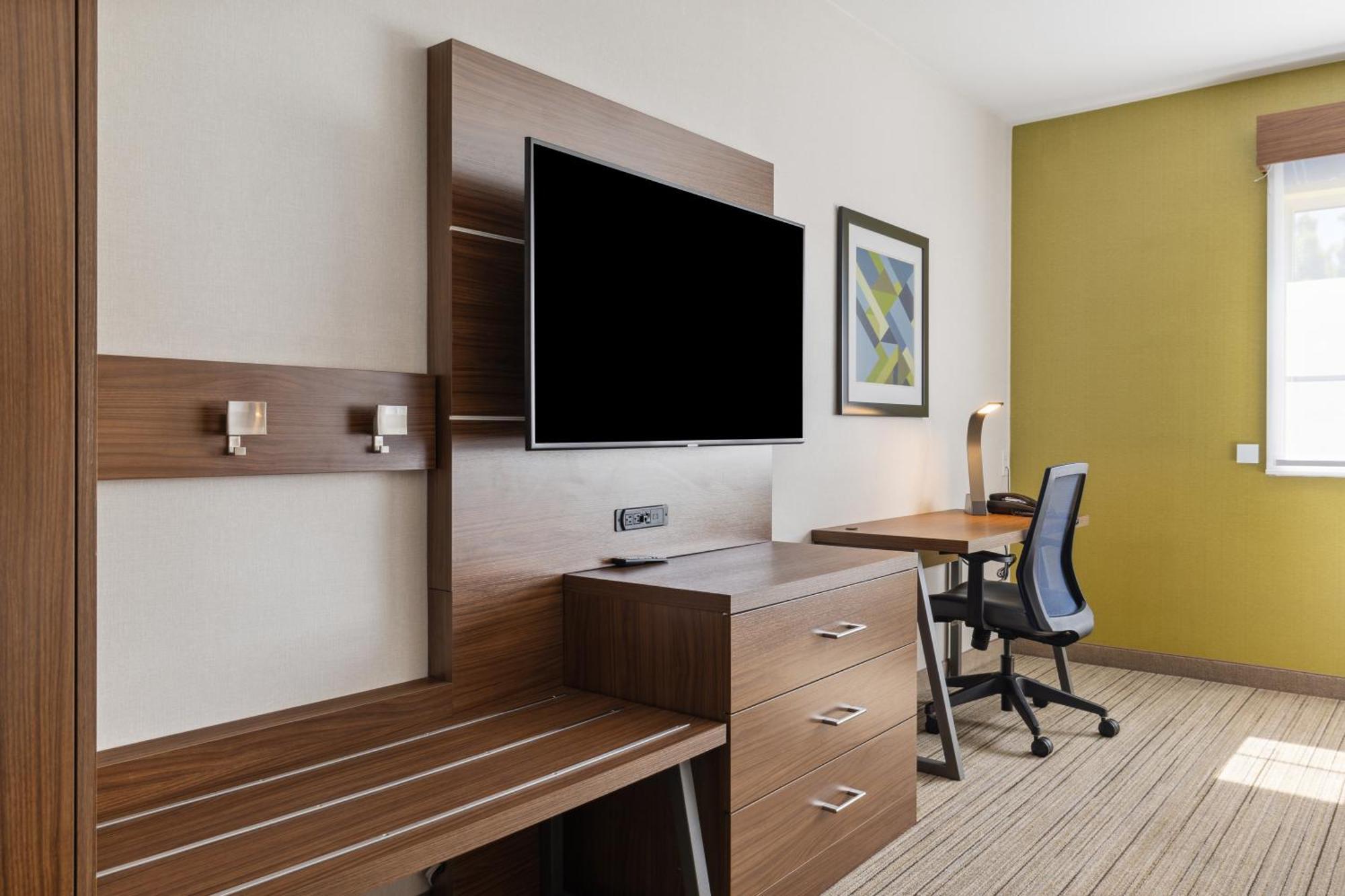 Holiday Inn Express & Suites Mountain View Silicon Valley By Ihg Екстериор снимка