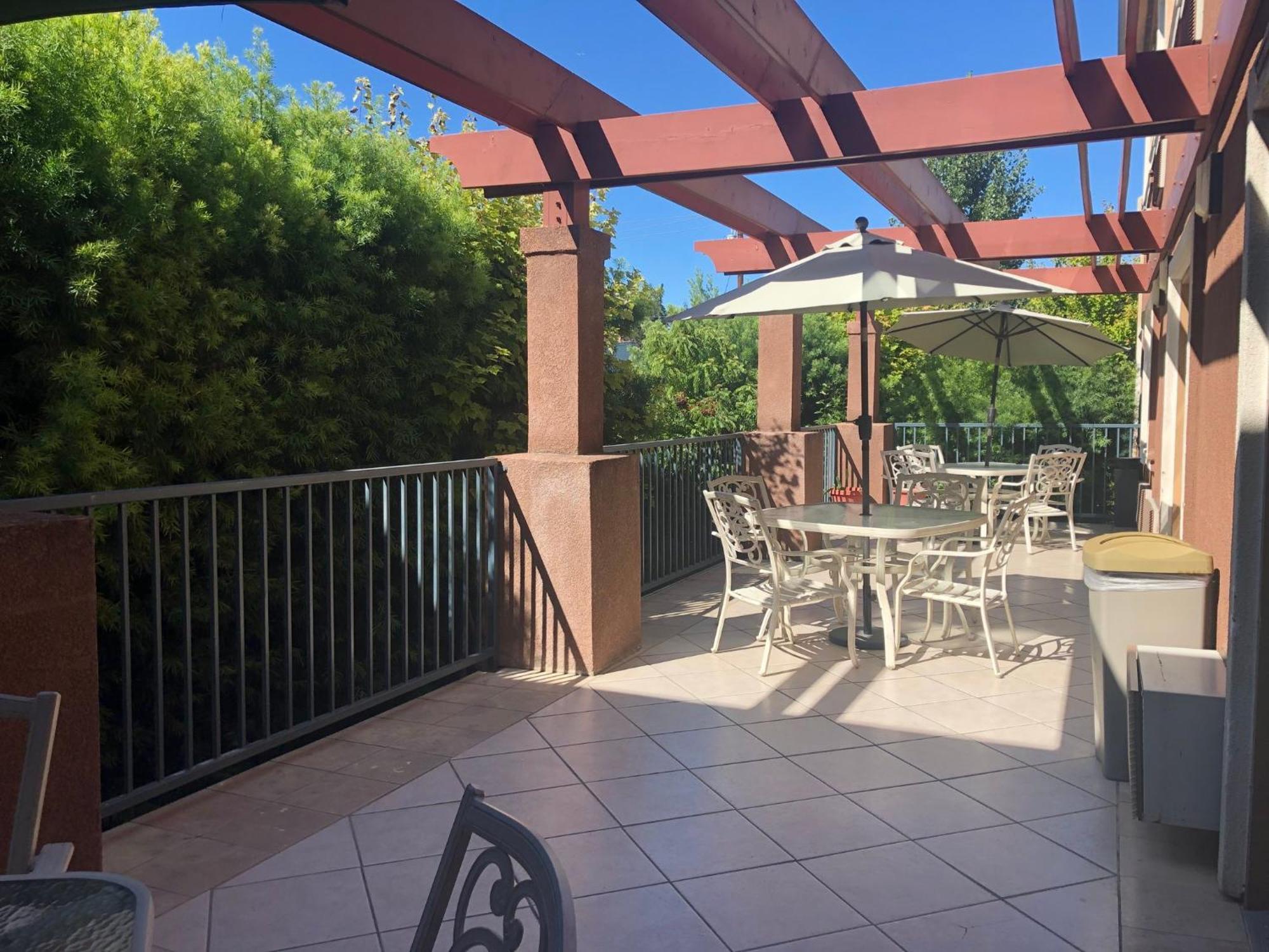 Holiday Inn Express & Suites Mountain View Silicon Valley By Ihg Екстериор снимка