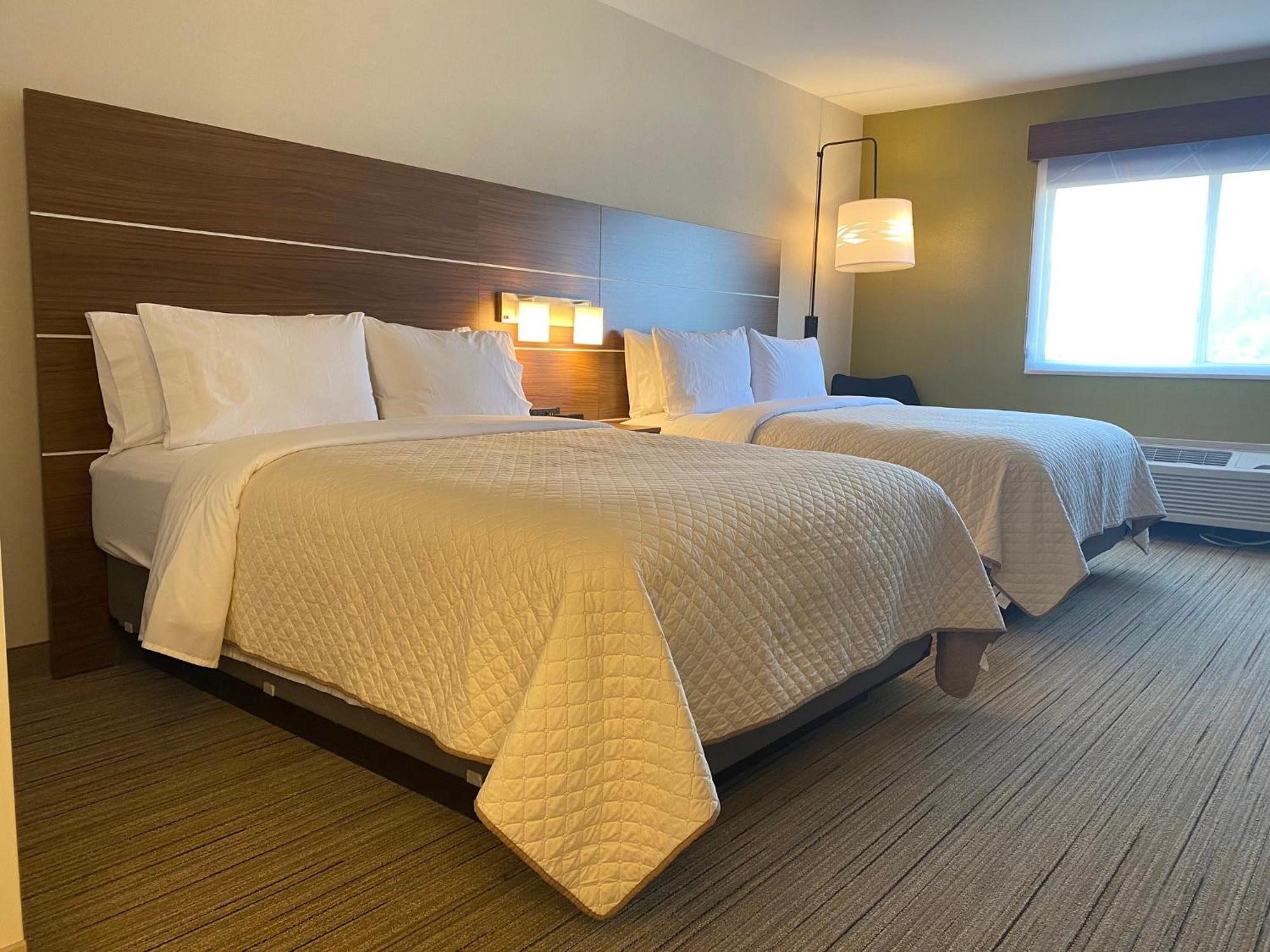 Holiday Inn Express & Suites Mountain View Silicon Valley By Ihg Екстериор снимка